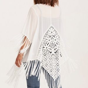 TORRID 3/4 crochet fringe kimono NWT